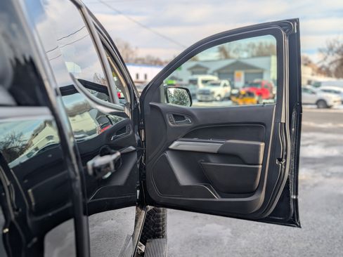 Used 2022 Chevrolet Colorado ZR2 image 50