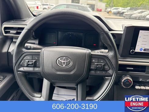 Used 2024 Toyota Tacoma SR AWD/4WD image 16