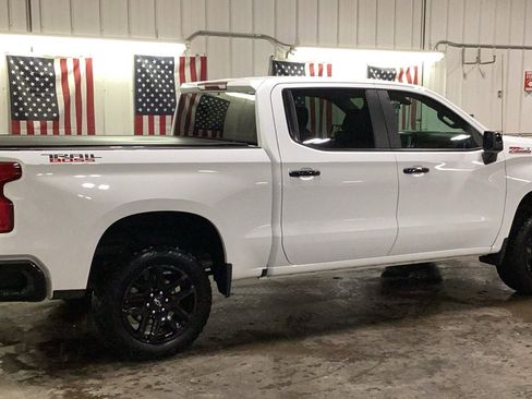 Used 2022 Chevrolet Silverado 1500 LT Trail Boss w/ Safety Package image 18