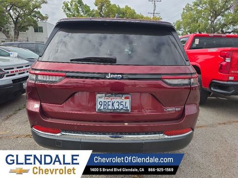 Used 2022 Jeep Grand Cherokee Limited RWD image 5