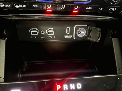 Used 2022 Jeep Grand Cherokee Limited 4xe w/ MOPAR Finishing Package image 28