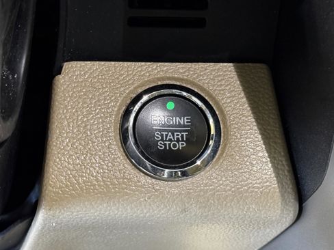 Used 2018 Ford F250 Lariat w/ Lariat Ultimate Package image 20