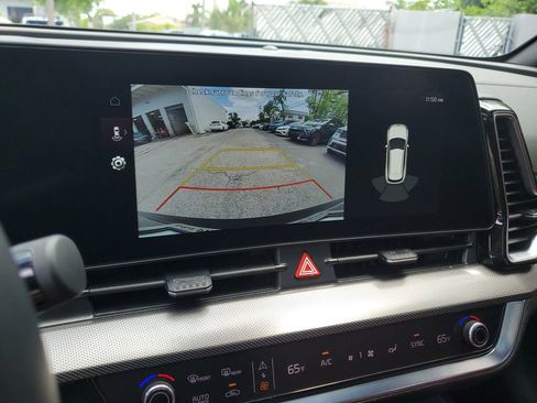 Used 2025 Kia Sportage SX FWD image 28