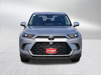 Used 2025 Toyota Grand Highlander AWD video 2