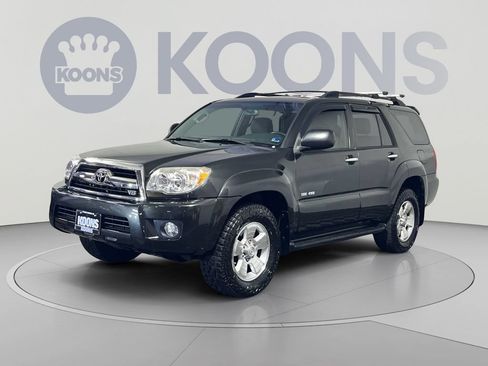 Used 2006 Toyota 4Runner SR5 AWD/4WD image 1