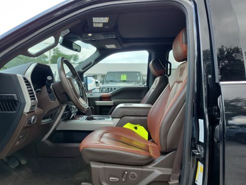 Used 2020 Ford F150 King Ranch w/ Equipment Group 601A Luxury AWD/4WD image 20