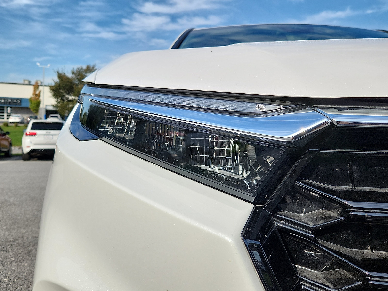 Certified 2025 Honda CR-V EX image 9