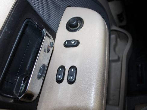 Used 2004 Ford F150 XL image 39