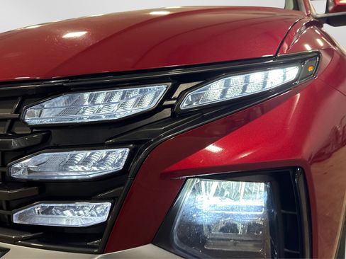 Used 2025 Hyundai Tucson SEL image 13