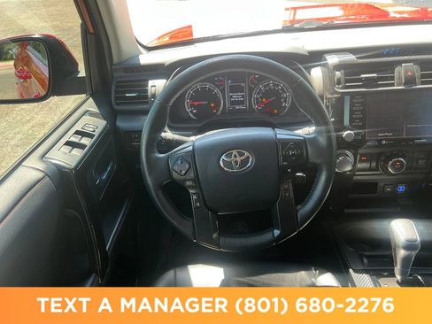 Used 2023 Toyota 4Runner TRD Off-Road Premium w/ Moonroof Package AWD/4WD image 15