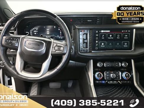 Used 2023 GMC Yukon Denali w/ Denali Reserve Package RWD image 13