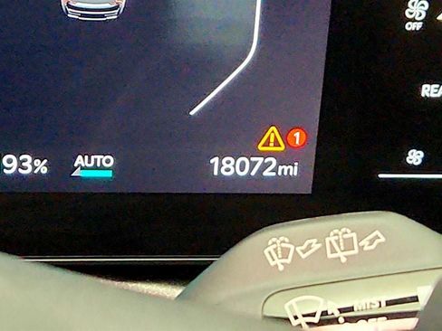 Used 2024 Kia EV9 GT-Line AWD/4WD image 16
