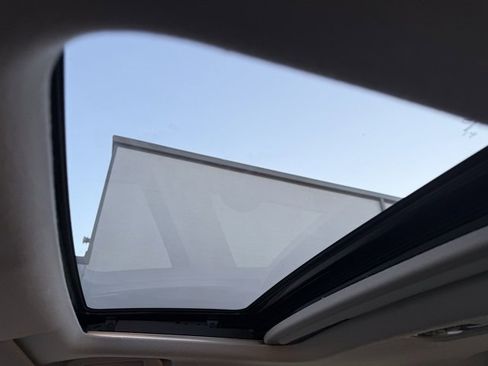 Used 2016 Honda Fit EX image 22