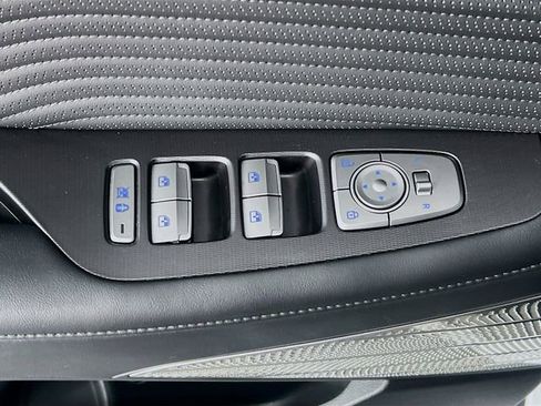 Used 2024 Hyundai Palisade Calligraphy image 11