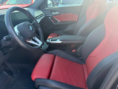 Used 2025 BMW X1 xDrive28i w/ Technology Package AWD/4WD image 2