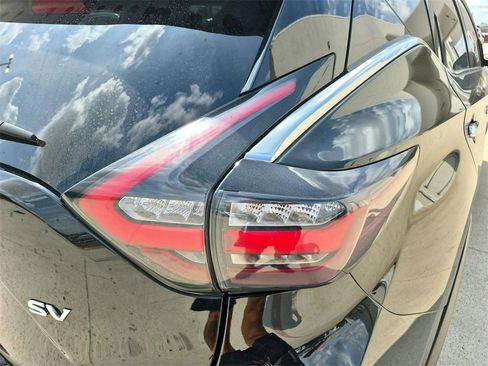 Used 2023 Nissan Murano SV image 11