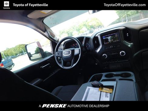 Used 2025 GMC Sierra 2500 Pro w/ Convenience Package AWD/4WD image 6