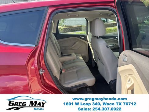 Used 2017 Ford Escape SE FWD image 21