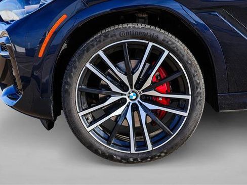 Used 2023 BMW X6 xDrive40i w/ M Sport Package image 9