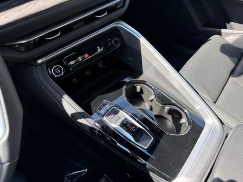 Certified 2025 Audi Q5 Premium Plus AWD/4WD image 13