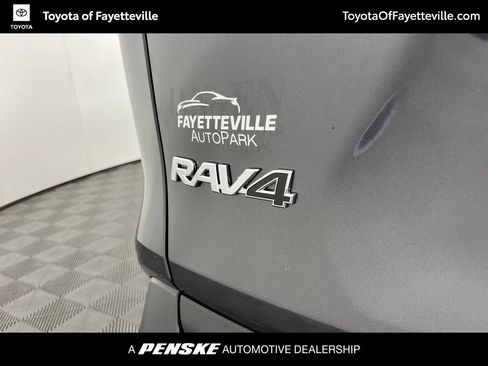 Used 2024 Toyota RAV4 XLE FWD image 3