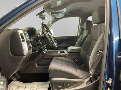 Used 2017 GMC Sierra 1500 SLE w/ Elevation Edition AWD/4WD image 9