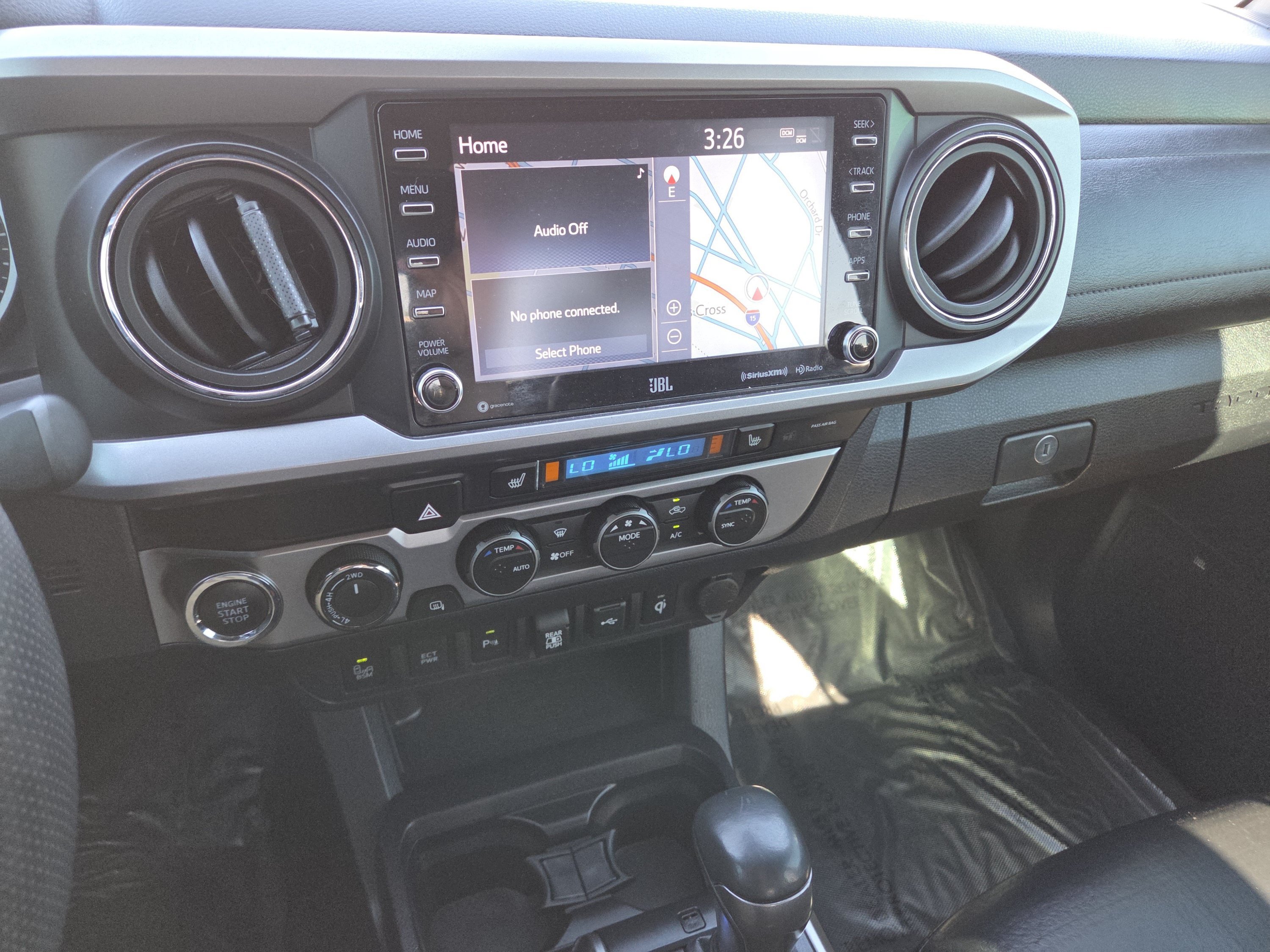 Used 2021 Toyota Tacoma Limited AWD/4WD image 37