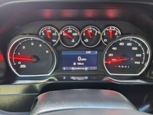 Used 2021 Chevrolet Silverado 2500 LT w/ Z71 Off-Road Package image 16