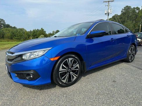 Used 2017 Honda Civic EX-T image 1
