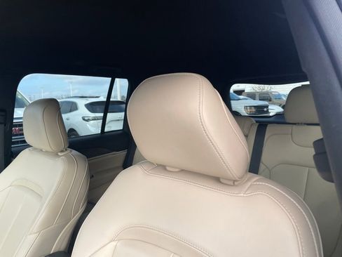 Used 2024 Jeep Grand Cherokee Limited image 22