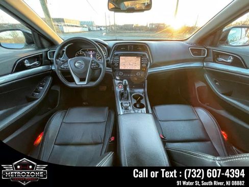 Used 2020 Nissan Maxima 3.5 SV w/ Floor Mat Group FWD image 32