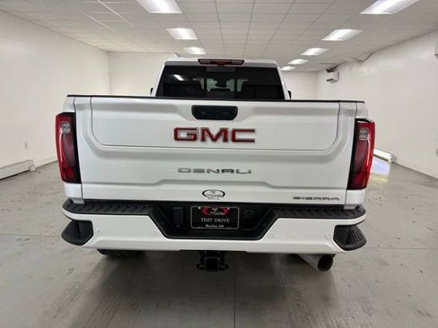 Used 2025 GMC Sierra 2500 Denali w/ Denali Reserve Package image 7