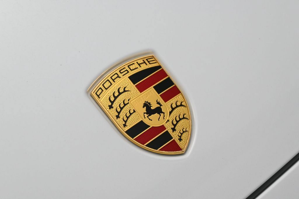 Certified 2020 Porsche Cayenne AWD/4WD image 36