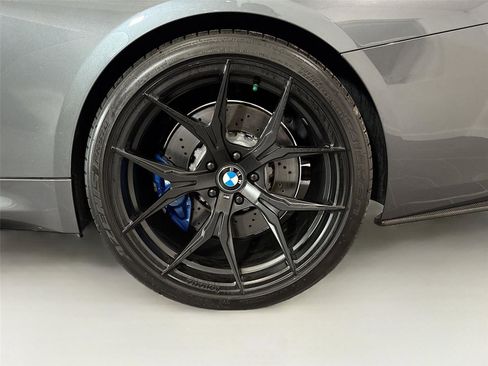 Used 2019 BMW M4 Coupe w/ Competition Package RWD image 30