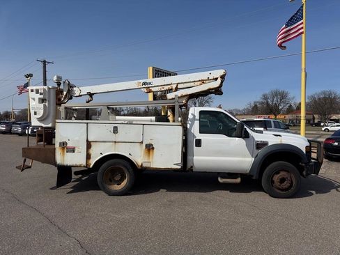 Used 2009 Ford F450 XLT image 3
