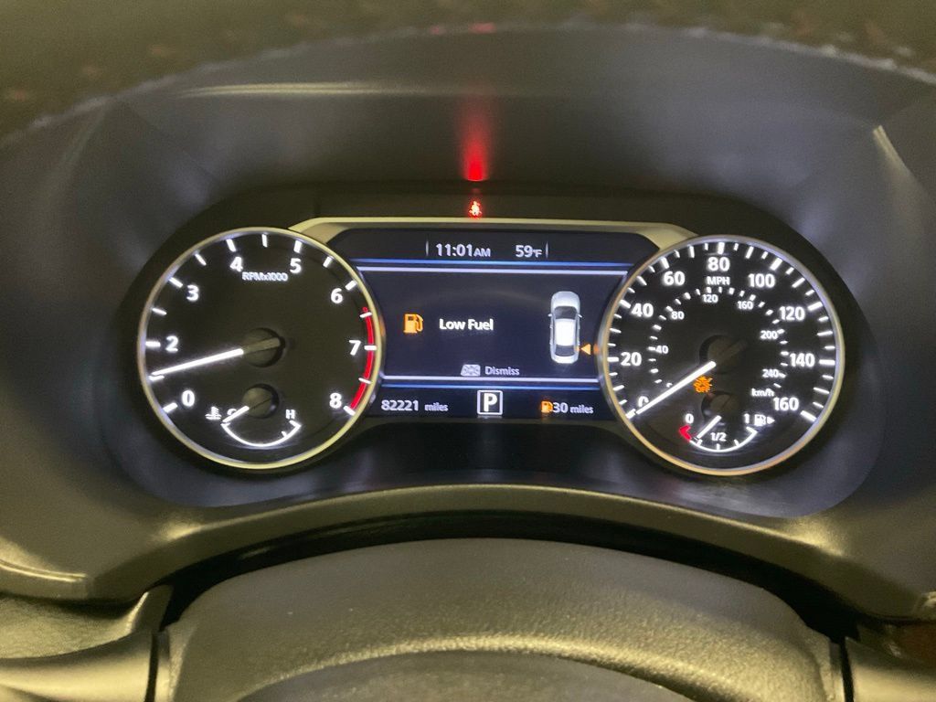 Used 2020 Nissan Sentra SR w/ Premium Package FWD image 15