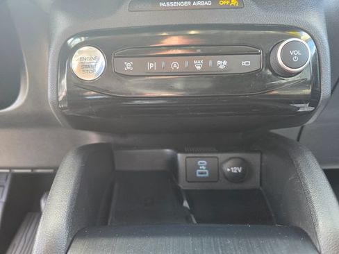 Used 2023 Ford Escape Platinum AWD/4WD image 20