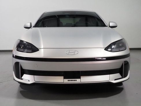 Used 2024 Hyundai Ioniq 6 SEL RWD image 47
