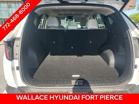 Used 2023 Hyundai Tucson SEL w/ Convenience Package AWD/4WD image 4