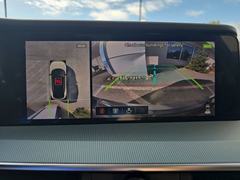 Used 2025 Nissan Murano Platinum w/ Cargo Package image 29