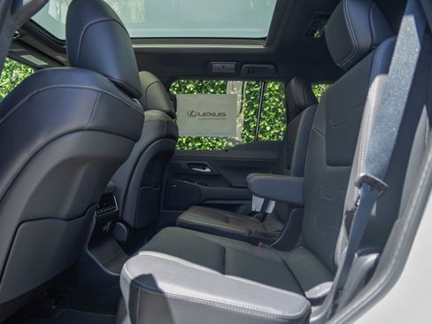 New 2026 Lexus GX 550 image 19