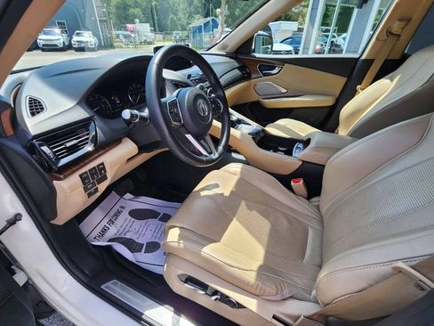 Used 2019 Acura RDX w/ Advance Package AWD/4WD image 9