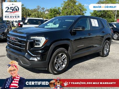 Used 2025 GMC Terrain Elevation