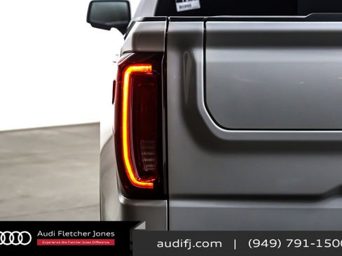 Used 2022 GMC Sierra 1500 Denali Ultimate image 15