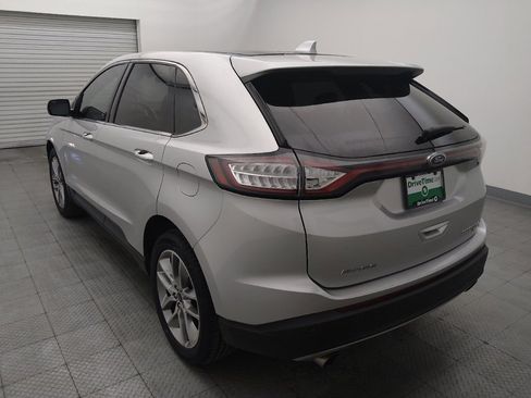 Used 2018 Ford Edge Titanium w/ Equipment Group 301A FWD image 5