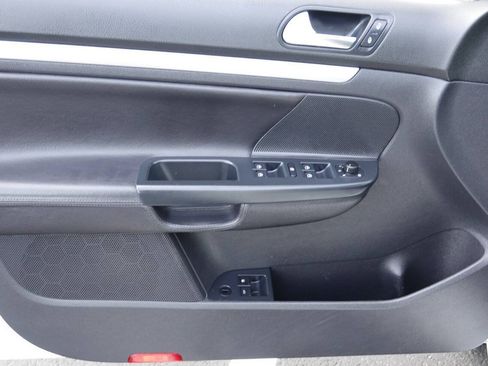 Used 2010 Volkswagen Jetta Limited Edition FWD image 72