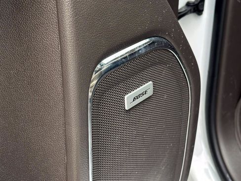 Used 2018 GMC Sierra 1500 SLT w/ SLT Premium Package image 19