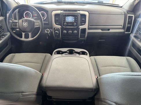 Used 2016 RAM 1500 Classic SLT w/ Protection Group AWD/4WD image 18