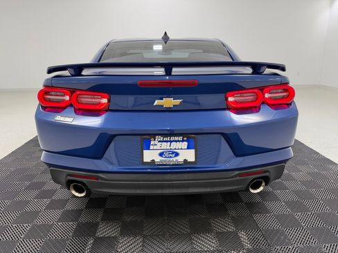 Used 2019 Chevrolet Camaro LT RWD image 6