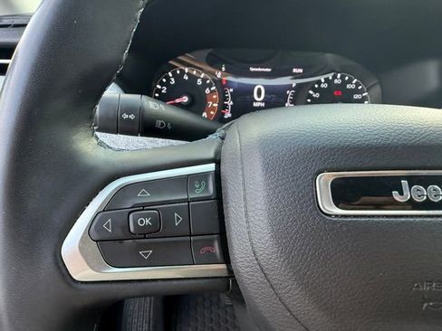 Used 2022 Jeep Compass Latitude w/ Convenience Group image 35